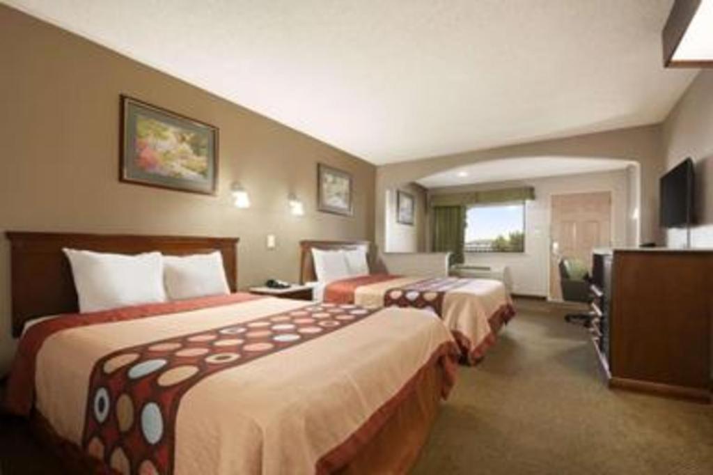 Super 8 By Wyndham Baton Rouge/I-12 Otel Dış mekan fotoğraf